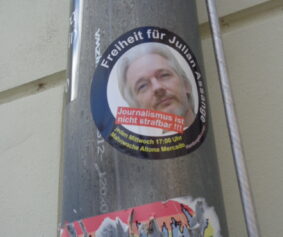 Graswurzelprotest gegen die Verfolgung von Julian Assange